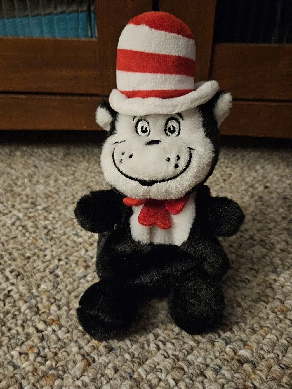 Aurora Palm Pals Dr Seuss Cat In The Hat